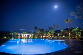 Отель Samanea Beach Resort  Krong Kaeb